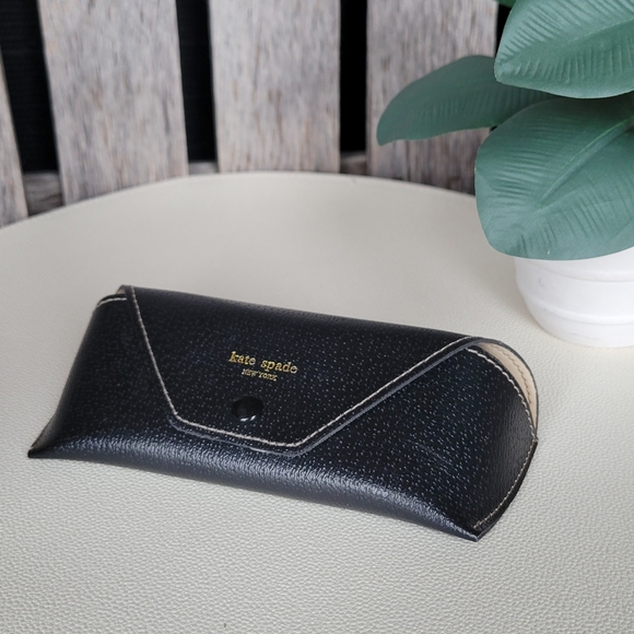 Kate Spade Black Pebbled Leather Eyeglasses Case - Picture 5 of 8